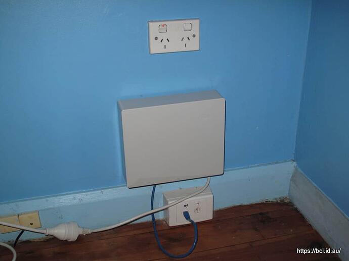 140516 008 NBN Modem