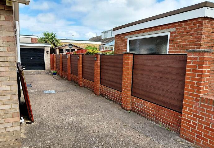 02 Composite Fence