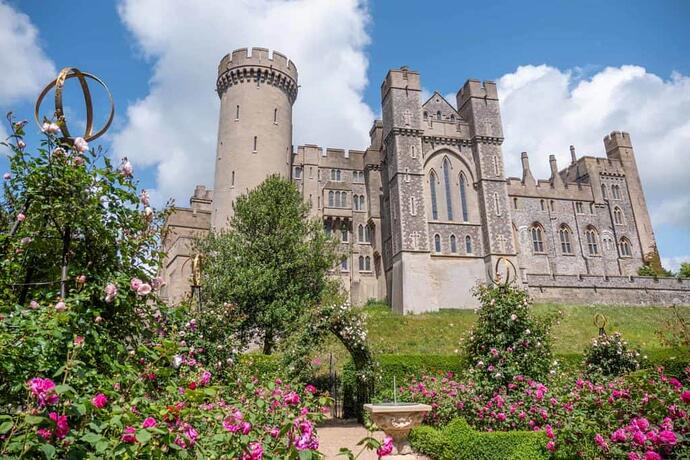 COVER-Arundel-Castle-1024x683-27039792