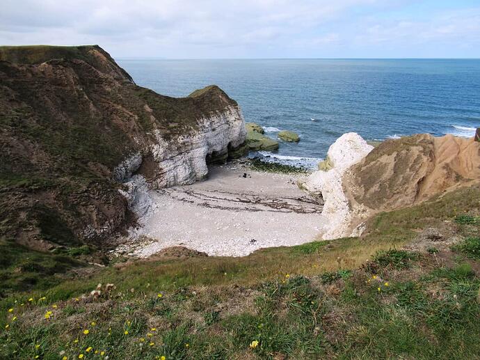 02 Thornwick Bay