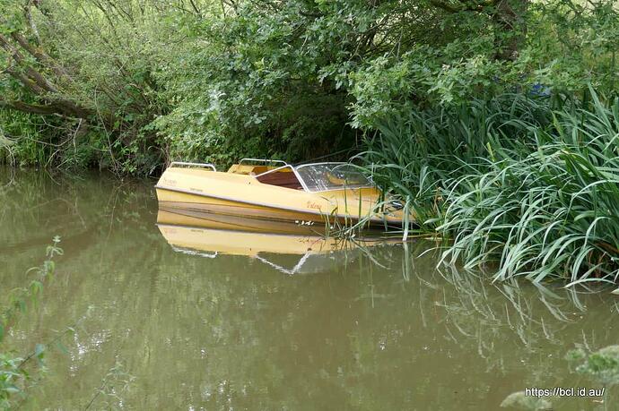 260727 017 Macclesfield Canal Walk