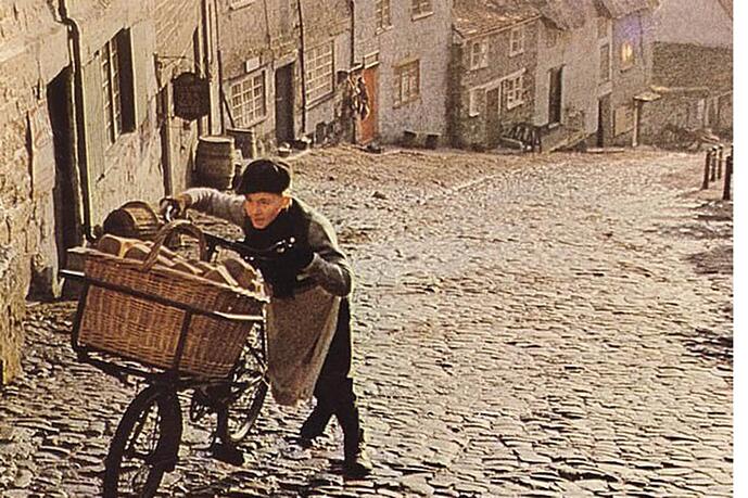 ert_for_Hovis_featuring_a_boy_pushing_a_bike_p-m-3_1559545816574