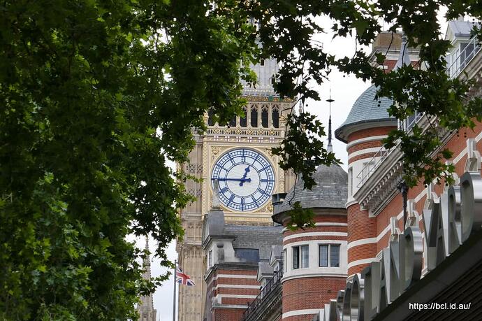 260721 081 London Embankment