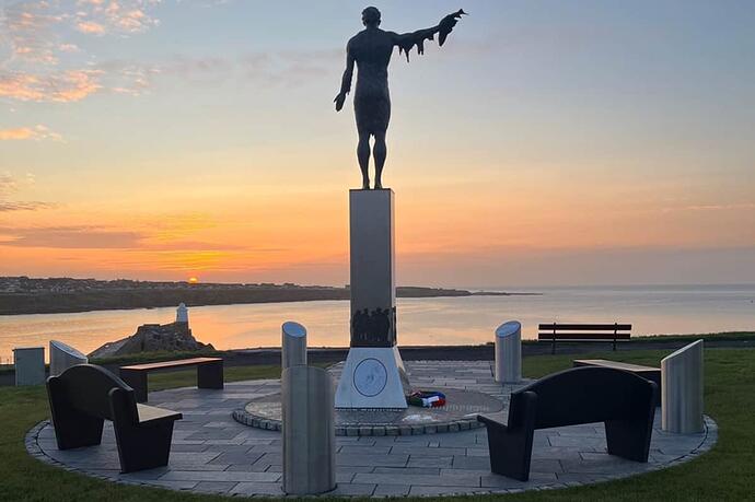 Memorial-1
