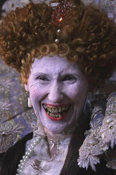 Elizabeth-I-Rotten-Teeth-1879240213