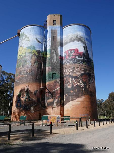 260917 002 Silo Art