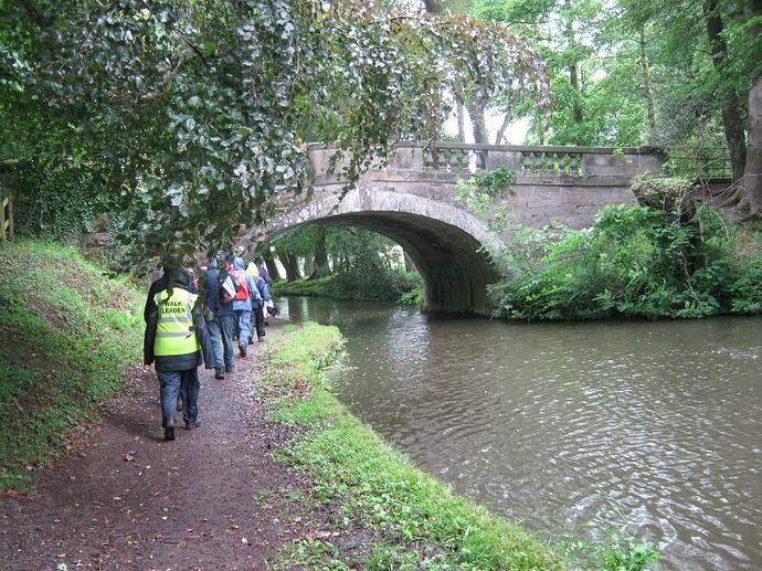 32a Bridge_84_Over_Canal_Path