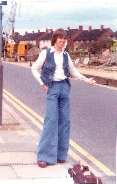 which-jeans-did-you-wear-in-the-70s-flares-or-elephant-bells-v0-qoig0v95760g1