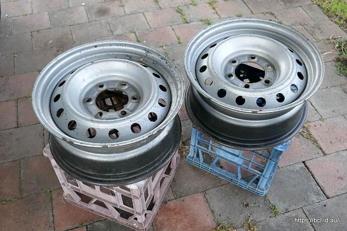 260809 003 Camper New Wheels Ready